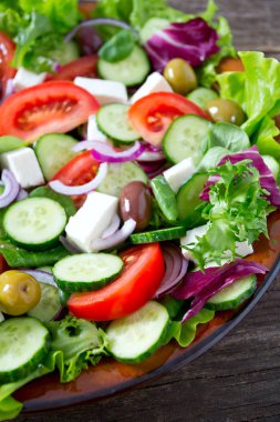 İştah açıcı taze Yunan salatası