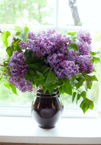 Bunch Lilac Vase Window Sill — Stock Photo, Image