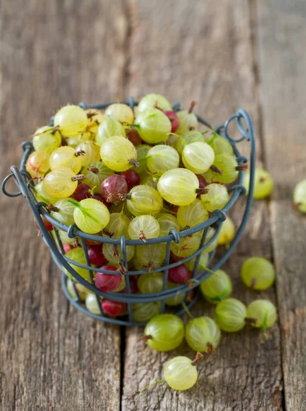 bektaşi ahşap yüzey üzerinde