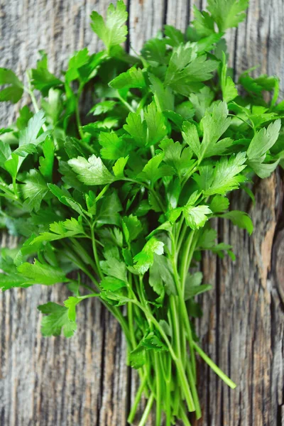 Bunch Parsley Wooden Surface — Stock Photo, Image