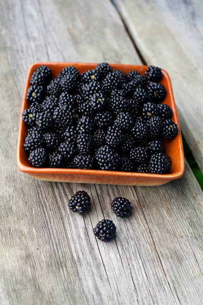 Blackberries Bowl Wooden Surface — Stock Photo, Image