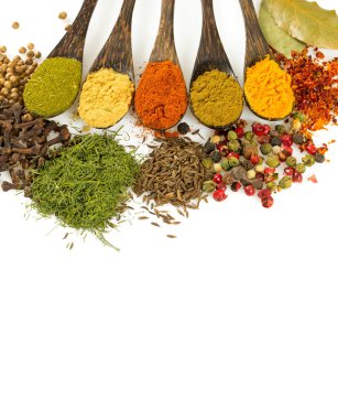 Farklı parlak otlar ve baharatlar