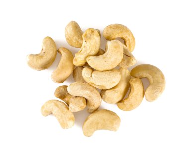 kaju fıstığı üzerinde beyaz izole