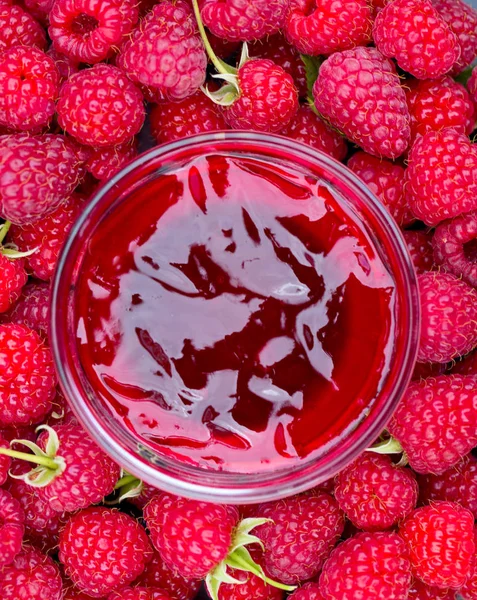 Fresh Ripe Red Raspberries — Stock Photo, Image