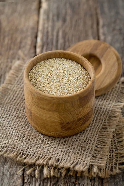Quinoa Organicznych Tle Starego — Zdjęcie stockowe