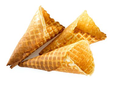 waffle konileri üzerinde beyaz izole