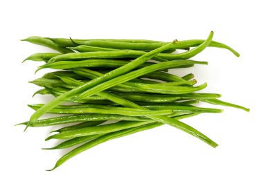 Beyaz arkaplanda çalı fasulyeleri izole