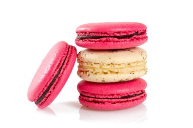 beyaz izole ahududu ve vanilya macaroons