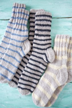 çizgili çorap örme el