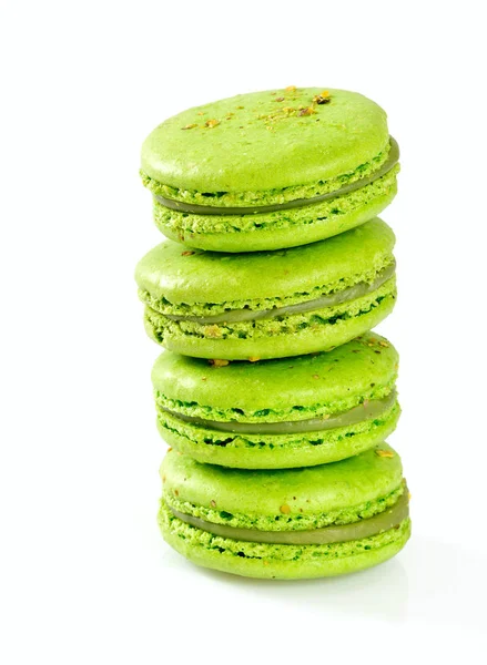 Beyaz izole fıstık acıbadem kurabiyesi