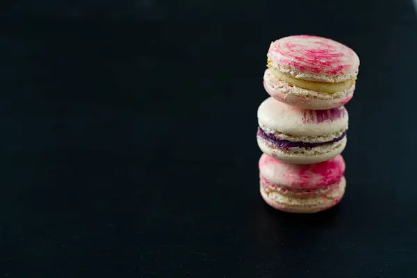 Assorted Macaroons Black Chalkboard — Stock Photo, Image