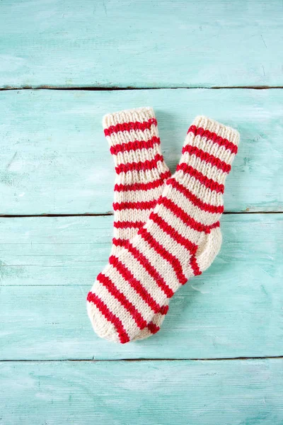 Ručně Pletené Pruhované Ponožky — Stock fotografie