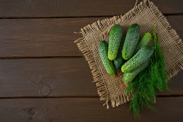 Colheita Pepino Superfície Madeira — Fotografia de Stock