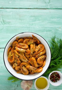 baharat ile pişmiş karides