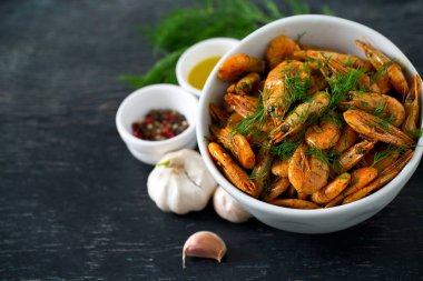 baharat ile pişmiş karides