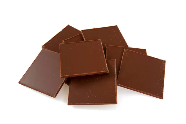 Тонкие Кусочки Шоколада Изолированы Белом — стоковое фото