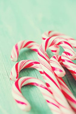 Noel duvar arka plan yakın çekim şekerler çizgili