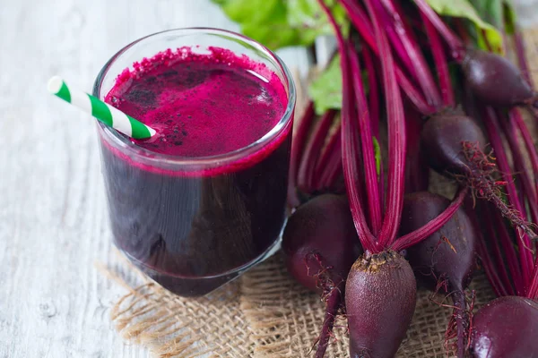 Glass Fresh Healthy Beetroot Juice Wooden Surface — Stock Photo, Image