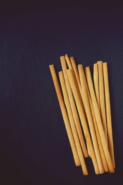 ekmek sopa kara taş yüzeyi