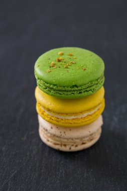 Macaroons siyah yüzeyi