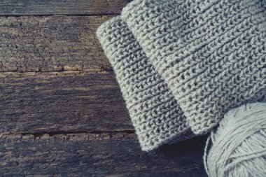 ahşap yüzeyde örgü, yakın çekim