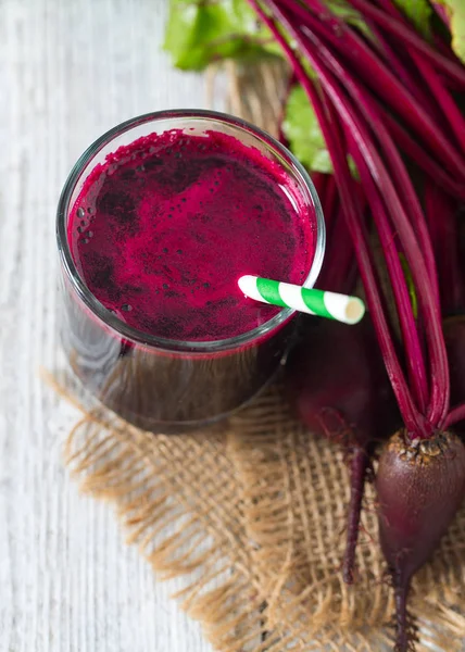 Glass Fresh Healthy Beetroot Juice Wooden Surface — Stock Photo, Image