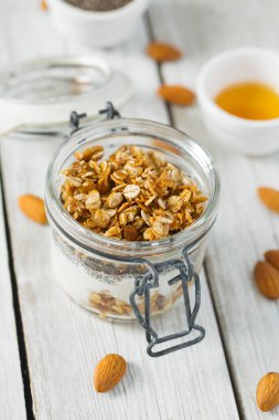 sağlıklı kahvaltı granola Ahşap yüzeyi ile