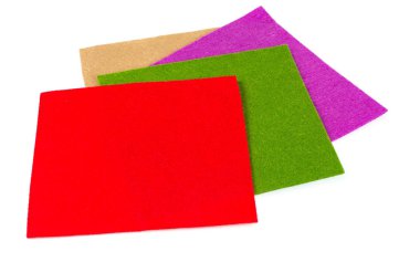 Keçe beyaz üzerine farklı renk