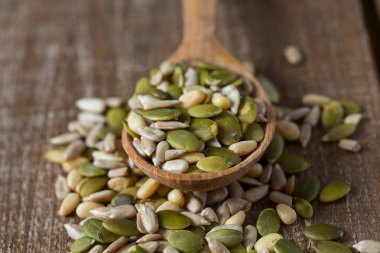 salata tohum karışımı demet