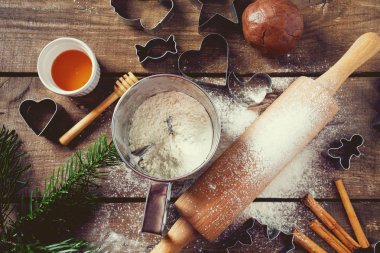 Noel zencefilli kurabiye pişirme 