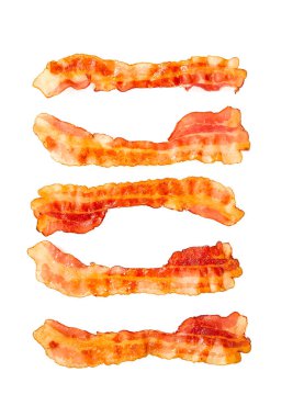 beyaz duvar arka plan üzerinde izole kızarmış domuz pastırması yakın çekim