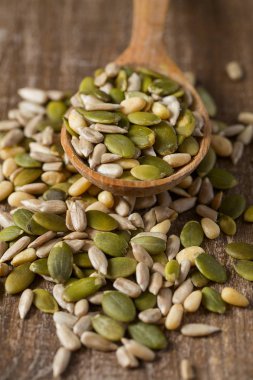 salata tohum karışımı demet