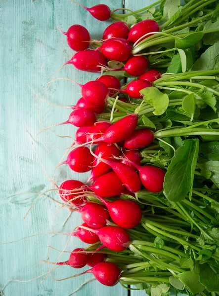 Färsk Rädisor Träytan — Stockfoto