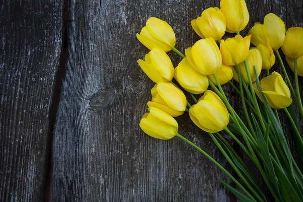 Hermosos Tulipanes Frescos Superficie Madera Rústica — Foto de Stock