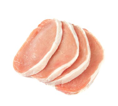 taze dilimlenmiş çiğ et beyaz arka plan üzerinde izole yakından görmek