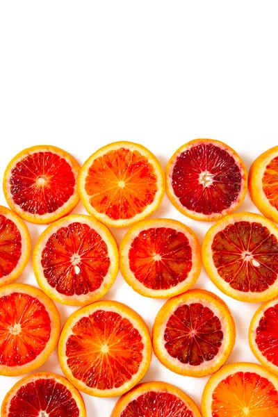 Plasterki Pomarańczy Wyizolowane Białym — Zdjęcie stockowe