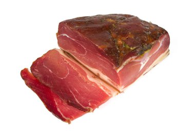 İtalyan speck üzerinde beyaz izole