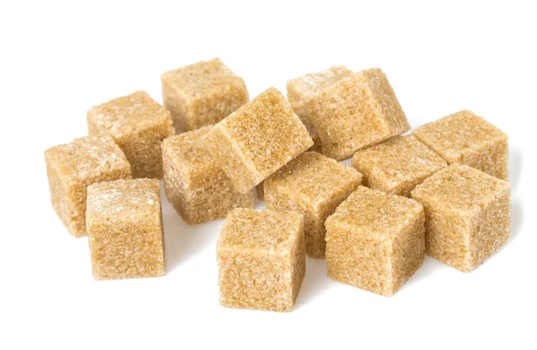 beyaz izole kahverengi şeker cubes