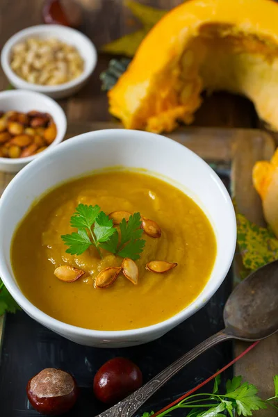 Sopa Abóbora Superfície Madeira — Fotografia de Stock