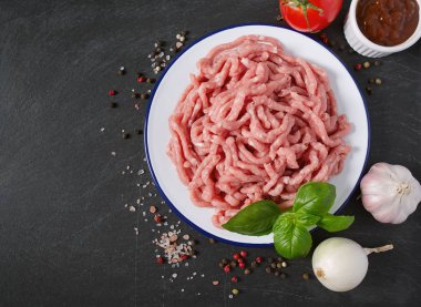 kıyma kara taş yüzeyi