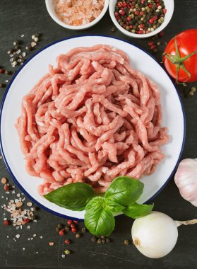 kıyma kara taş yüzeyi