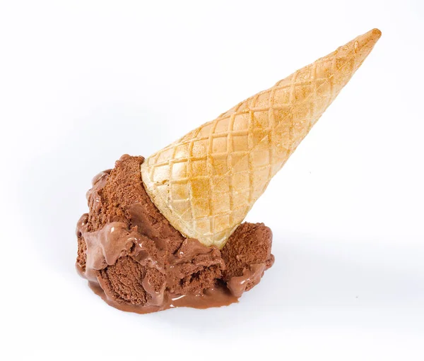 Helado Chocolate Caído Aislado Blanco — Foto de Stock