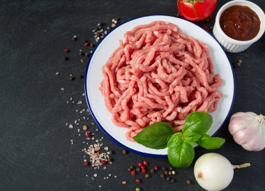 kıyma kara taş yüzeyi