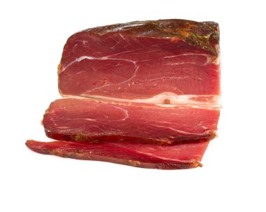 İtalyan speck üzerinde beyaz izole