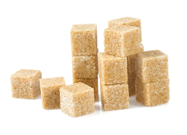 Cubos Açúcar Mascavo Isolados Sobre Branco — Fotografia de Stock