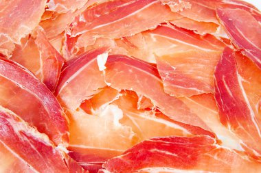 İspanyol jamon serrano beyaz izole