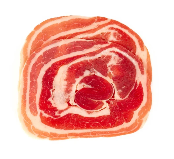 Menutup dari Italia pancetta bacon terisolasi — Stok Foto