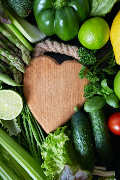 Gesundes Obst Und Gemüse Und Holzbretter — Stockfoto