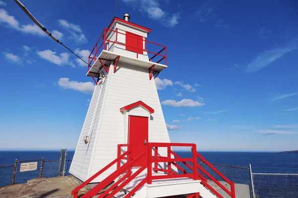 在圣约翰堡的阿默斯特灯塔 圣约翰 纽芬兰和拉布拉多 加拿大 — 图库照片