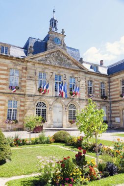 Sainte-Menehould City Hall. Sainte-Menehould, Grand Est, Poland.